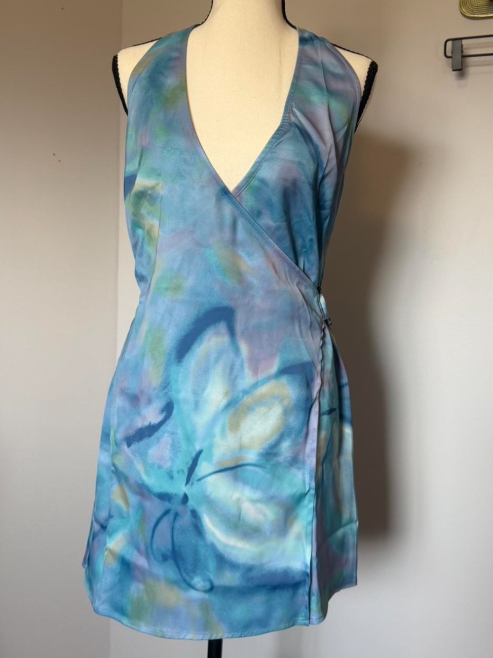 Kimchi Blue Sleeveless Watercolor Wrap Dress